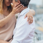 Dlaczego były partner nadal się odzywa, choć jest w nowym związku? 7 możliwych powodów i co z tym zrobić